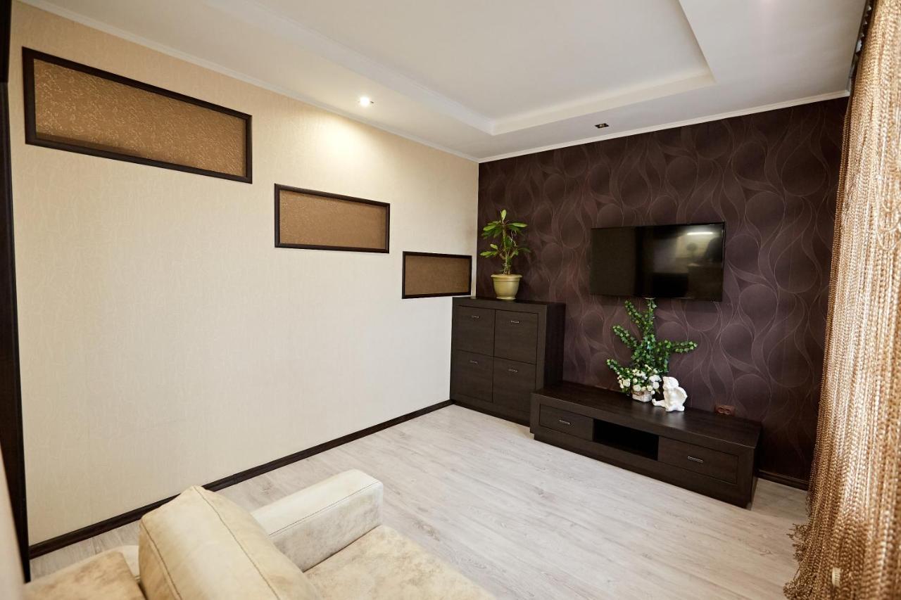 Babylon Apartments On Vidinska Riwne Exterior foto